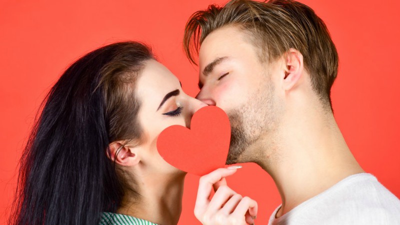 5 Health benefits of kissing you should know, Health benefits of kissing