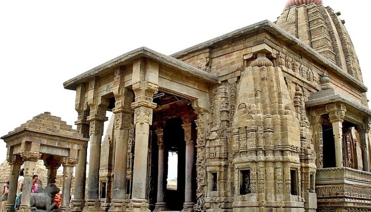 When exploring Madhya Pradesh, visit this Shiva Temple built by an Englishman