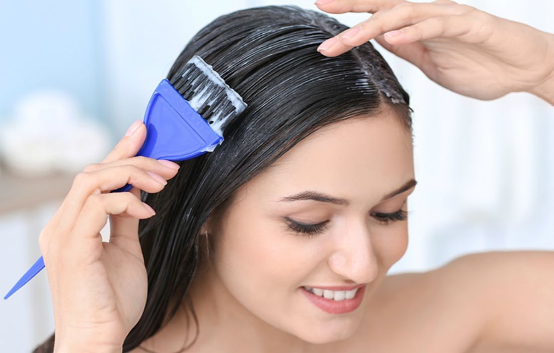 3 Most Amazing Hair Masks To Get Rid of Dandruff