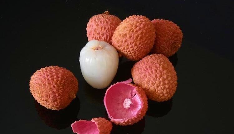 5 Greatest Beauty Benefits of Lychee Fruit For Skin And Hair