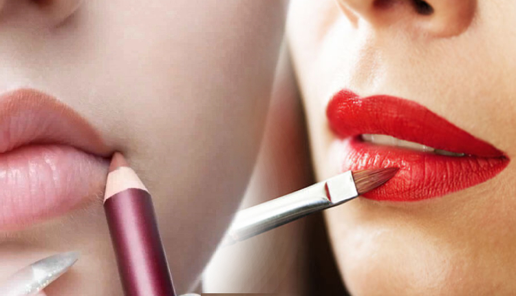 Keep YOUR LIPSTICK FROM CREASING