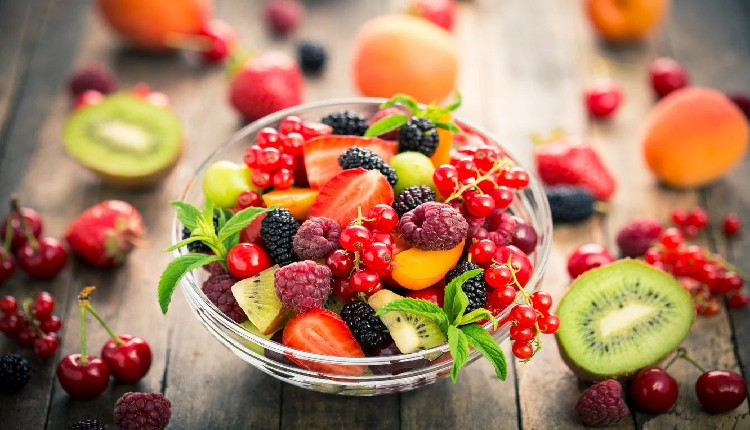 The Health Benefits of Mixed Fruit Salad - Sharecare