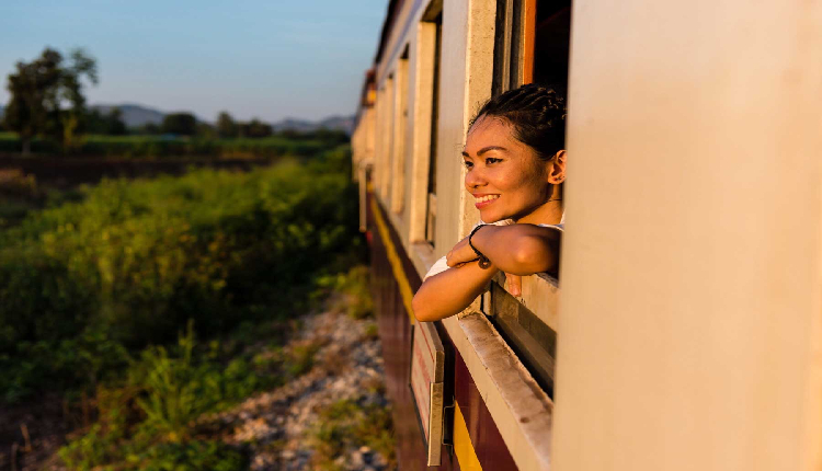 3 Safety tips for women traveling solo on train