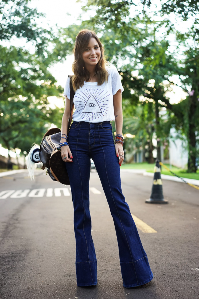 Best Ways to Style Bell Bottom Jeans - Lifeandtrendz