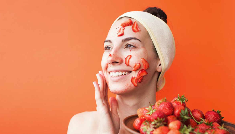 Amazing Strawberry Face Pack for Glowing Skin