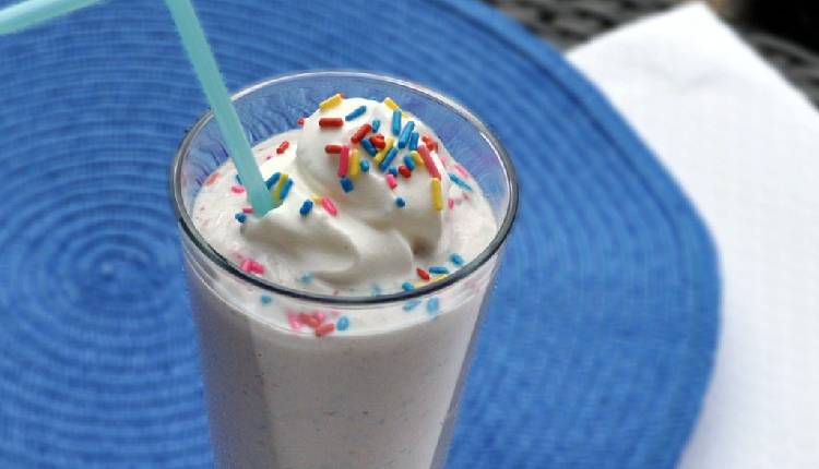 Healthy Cake-Batter Milkshake