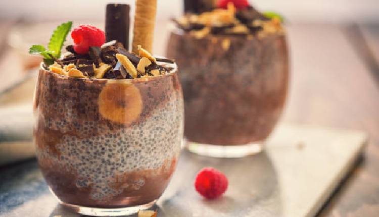 Chocolate Almond and Chia Smoothie