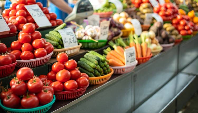5 Health Benefits of Picking Local Foods