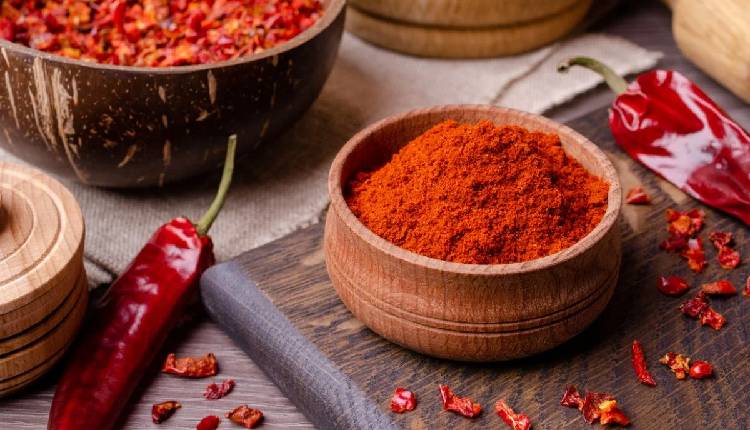 6 Surprising Benefits of Eating Paprika