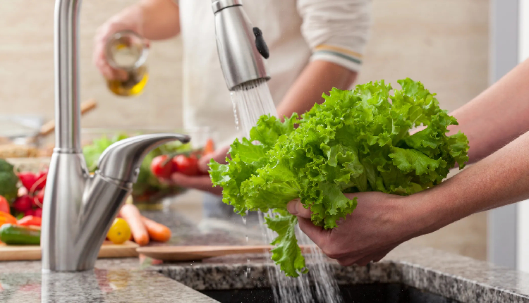 Essential Tips to Wash Your Veggies Correctly