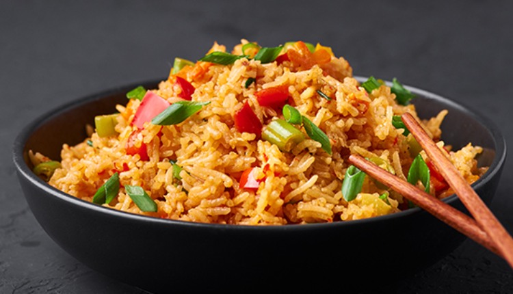 Steps to Prepare Schezwan Fried Rice at Home