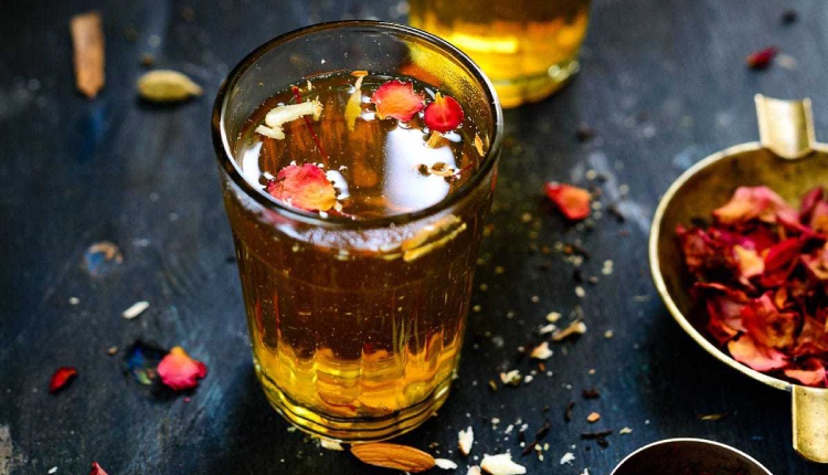 Kashmiri Kahwa Tea: Know The Benefits of Drinking It