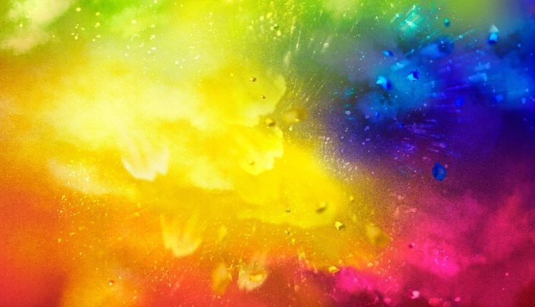 Splashing colours, shaping dreams