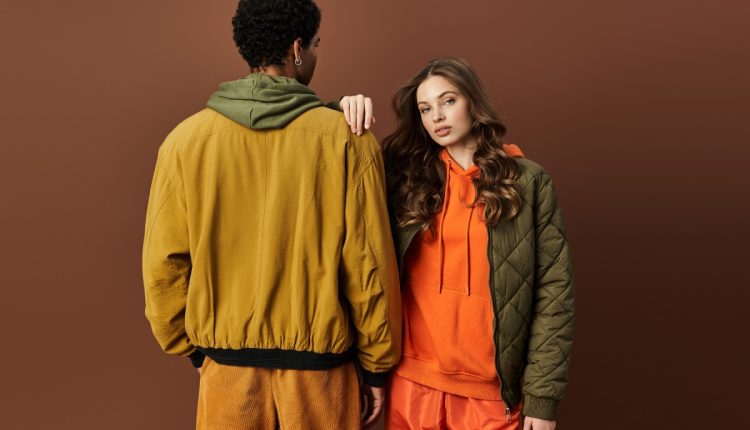 Eco-chic fashion 2025