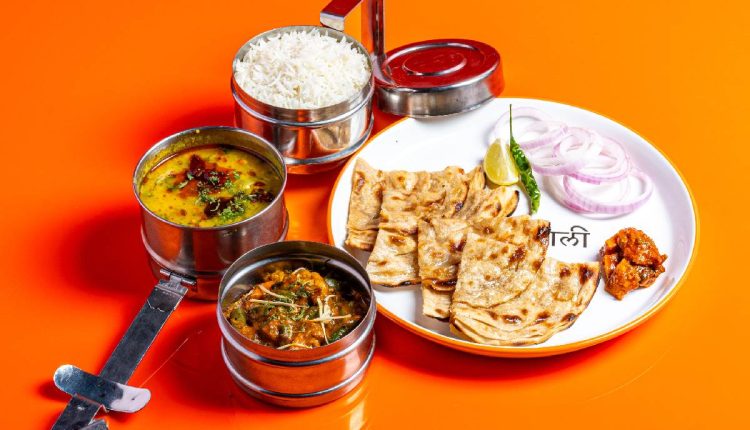Lunch Thalis & Tiffins