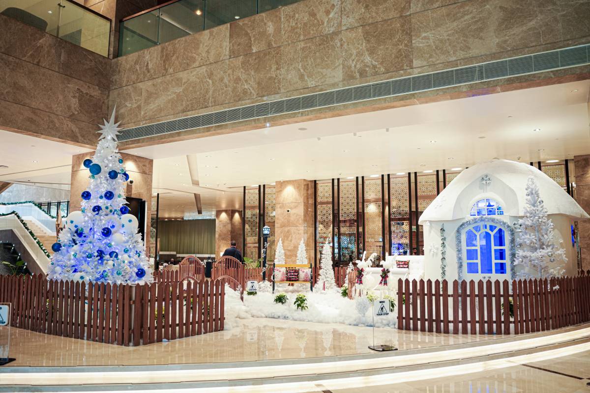 Sheraton Grand Bangalore Hotel