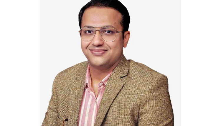 Dr Amit Chakraborty